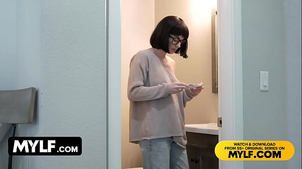 PervMom – Gorgeous Stepmom Bangs Her Stepson And Takes Multiple Creampies Deep In Her Pussy